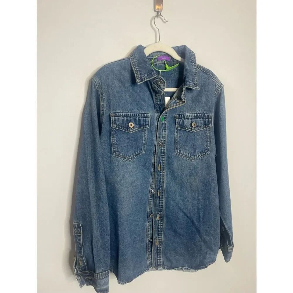 Oversized denim shirt/ jacket in Medium NWT - Picture 3 of 7